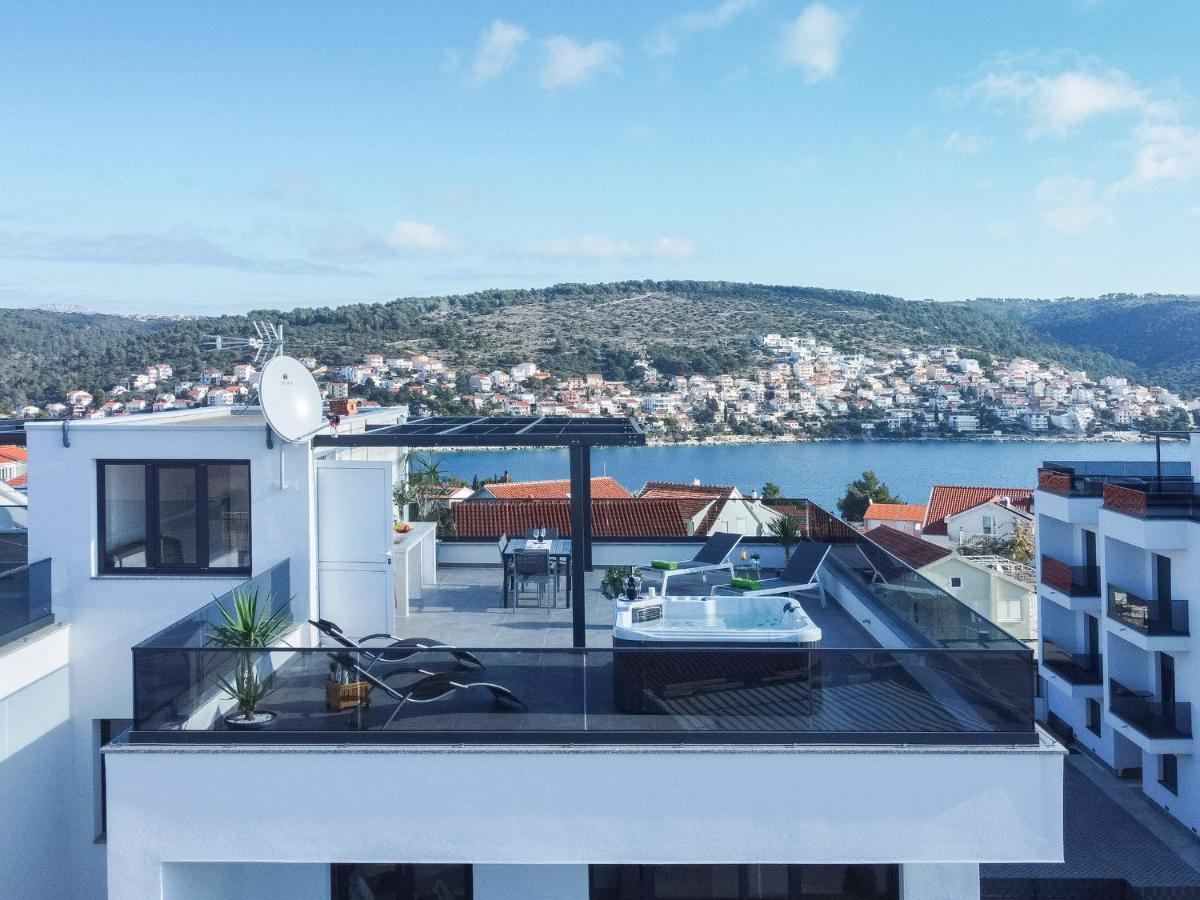 Penthouse Adriatic Blue Apartment Trogir Exterior photo