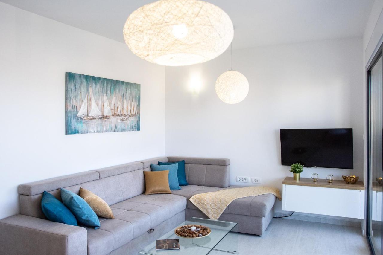 Penthouse Adriatic Blue Apartment Trogir Exterior photo